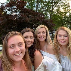 Meet your Posher, Shelby